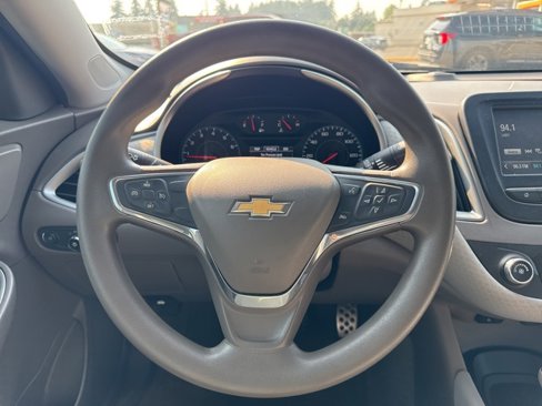 Used 2016 Chevrolet Malibu LS image 9