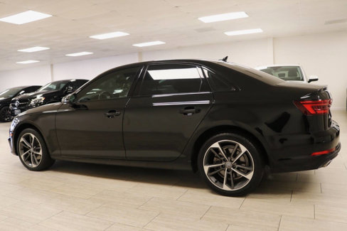 Used 2019 Audi A4 2.0T Premium image 11