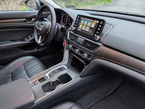Used 2018 Honda Accord EX-L image 33