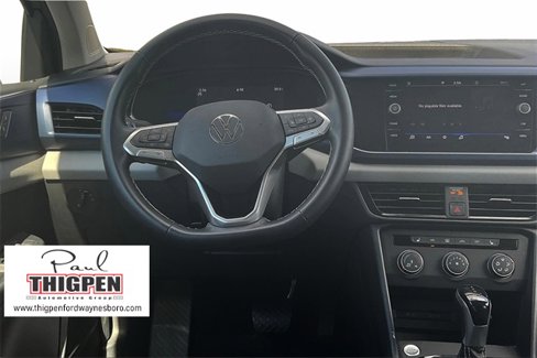 Used 2022 Volkswagen Taos SE image 5