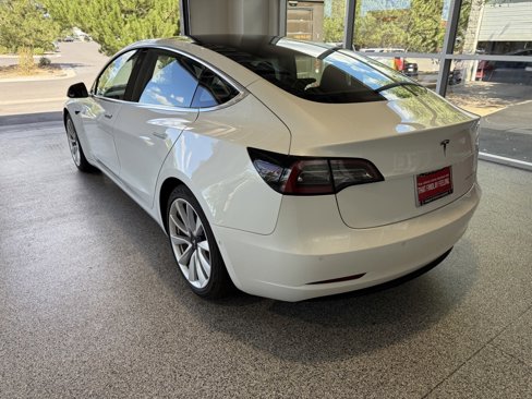 Used 2018 Tesla Model 3 Long Range image 3