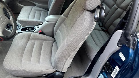 Used 1998 Ford Mustang Coupe image 9