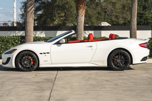 Used 2017 Maserati GranTurismo Sport image 4