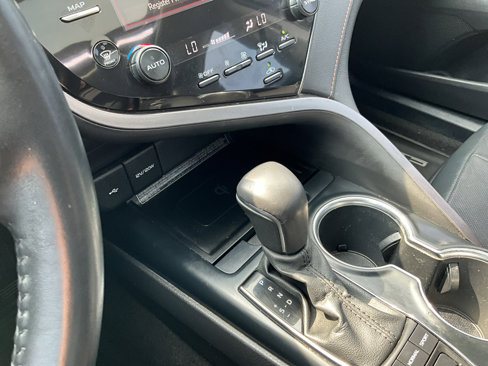 Used 2020 Toyota Camry XLE w/ Driver Assist Package image 20