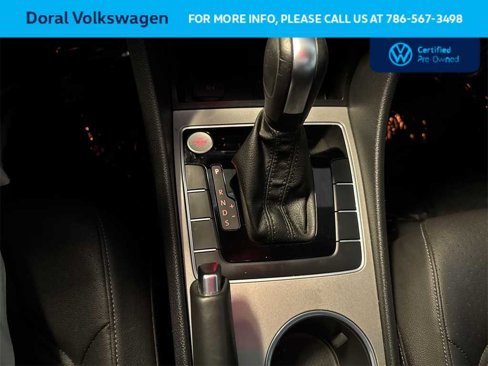 Certified 2021 Volkswagen Passat 2.0T R-Line image 21