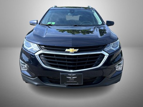 Used 2020 Chevrolet Equinox LT image 2