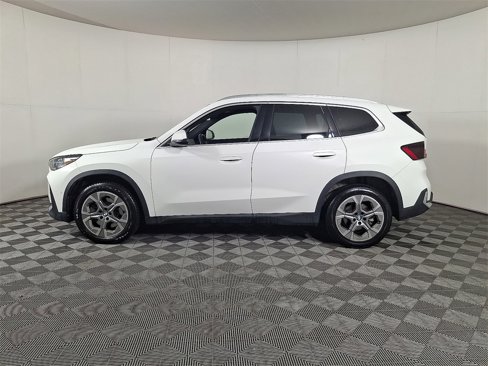 Used 2023 BMW X1 xDrive28i image 7