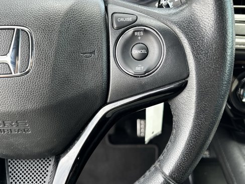 Used 2021 Honda HR-V Sport image 15