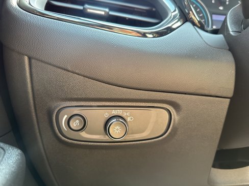Certified 2023 Chevrolet Equinox RS w/ RS Leather Package image 20