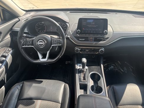 Used 2023 Nissan Altima 2.5 SR image 17