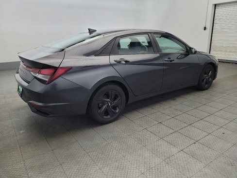 Used 2023 Hyundai Elantra SEL image 10