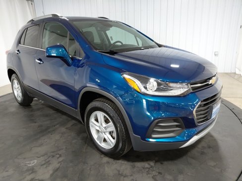 Certified 2020 Chevrolet Trax LT w/ LT Convenience Package image 11
