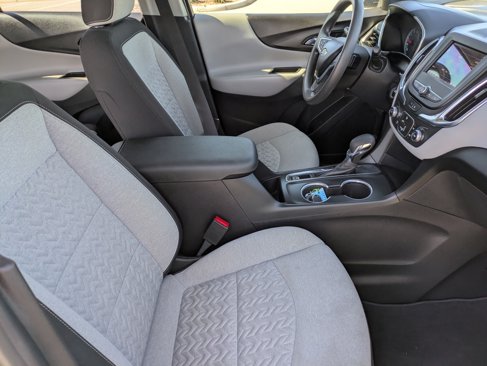 Used 2022 Chevrolet Equinox LS image 11