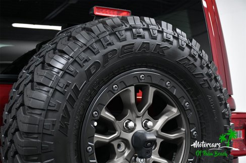 Used 2022 Jeep Wrangler Unlimited Rubicon w/ Dual Top Group image 14