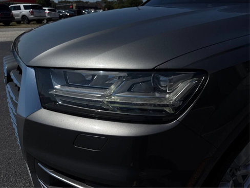 Used 2017 Audi Q7 3.0T Prestige image 36