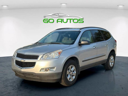 Used 2012 Chevrolet Traverse LS image 2
