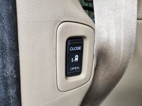 Used 2015 Honda Odyssey EX-L image 23