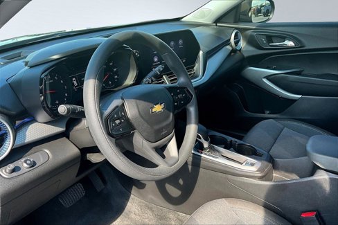 Used 2024 Chevrolet Trax LS w/ LS Convenience Package image 13