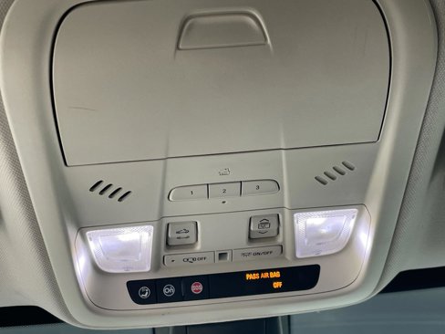 Used 2019 Cadillac XT5 Luxury image 25