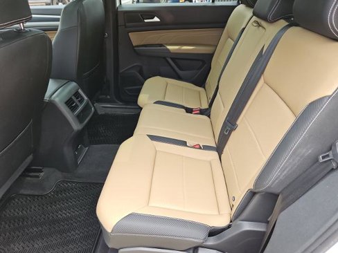 Used 2023 Volkswagen Atlas Cross Sport SEL R-Line image 24