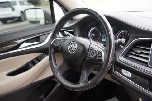 Used 2018 Buick Enclave Essence image 28