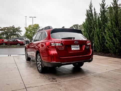Used 2017 Subaru Outback 2.5i Limited image 9