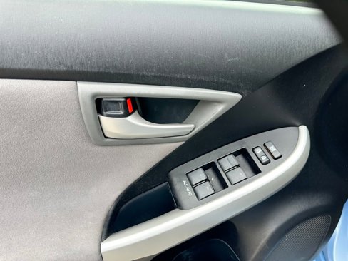 Used 2013 Toyota Prius Prime Plug-In Hybrid image 14
