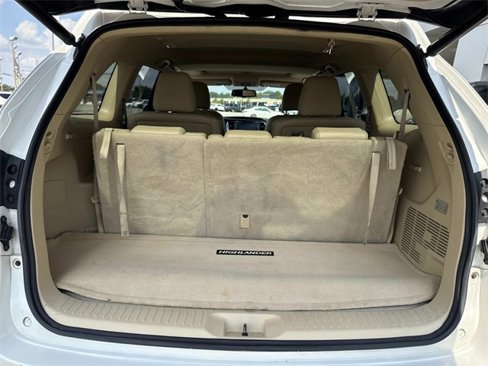 Used 2014 Toyota Highlander Limited image 13