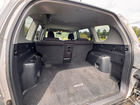 Used 2006 Toyota RAV4 4WD image 12