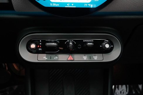 Certified 2025 MINI Cooper S image 15