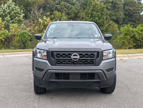 Used 2022 Nissan Frontier S w/ Technology Package image 2