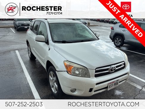 Used 2008 Toyota RAV4 Limited image 1