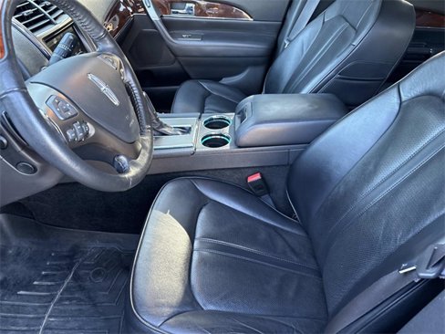 Used 2015 Lincoln MKX AWD w/ Equipment Group 102A image 12