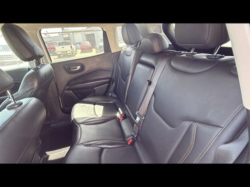 Used 2021 Jeep Compass Limited image 24