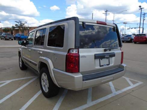 Used 2007 Jeep Commander Sport image 7