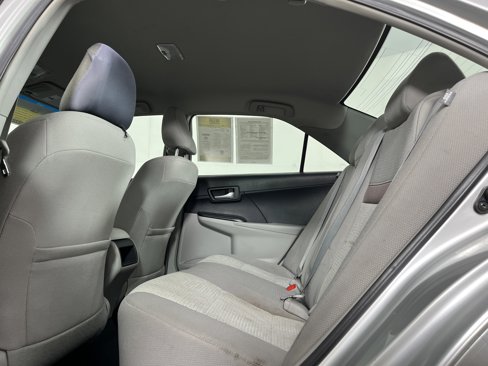 Used 2013 Toyota Camry LE image 13