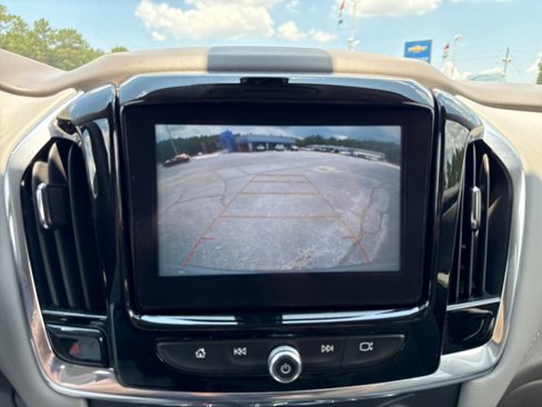 Used 2019 Chevrolet Traverse LT image 26