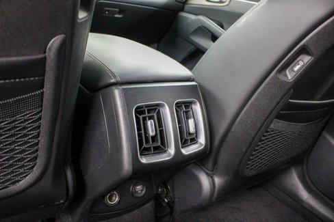 Used 2023 Kia Sorento EX w/ Panoramic Sunroof Package image 19