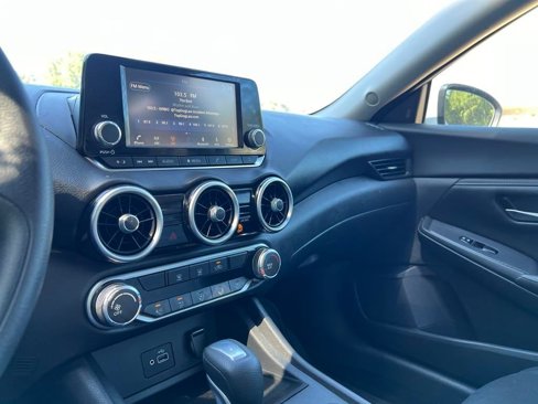 Used 2021 Nissan Sentra S image 25