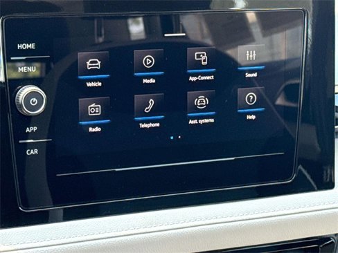 Certified 2025 Volkswagen Taos S image 19
