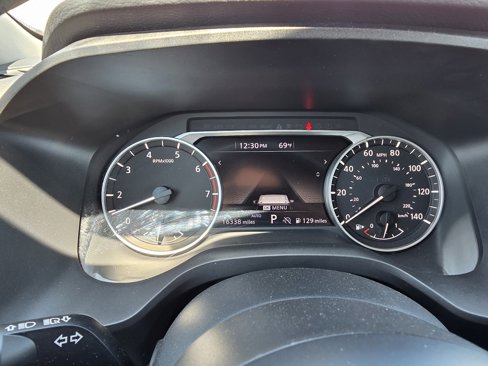 Used 2024 Nissan Rogue SV image 18