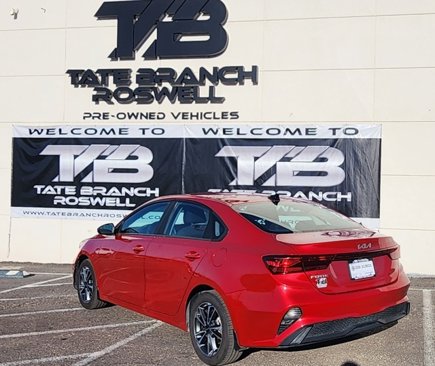 Used 2023 Kia Forte LXS image 7