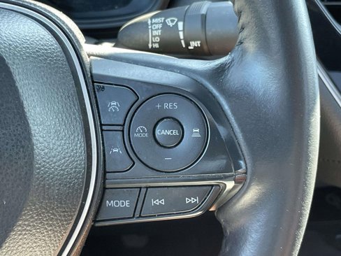 Used 2025 Toyota Corolla SE image 22