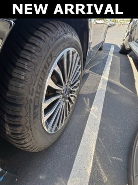 Used 2018 Ford Fusion SE w/ Equipment Group 602A image 8