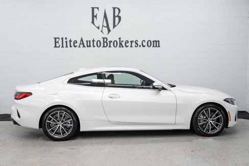 Used 2025 BMW 430i Coupe w/ Premium Package image 5