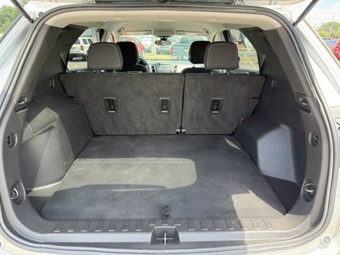 Used 2021 Chevrolet Equinox LS w/ LS Convenience Package image 19