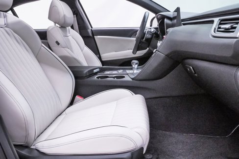 Certified 2025 Genesis G70 2.5T w/ Sport Prestige Package image 14