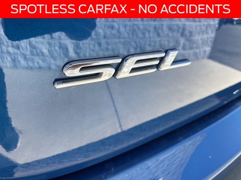Used 2022 Ford Edge SEL w/ Sport Appearance Package image 6
