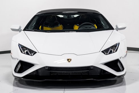 Used 2023 Lamborghini Huracan EVO image 45