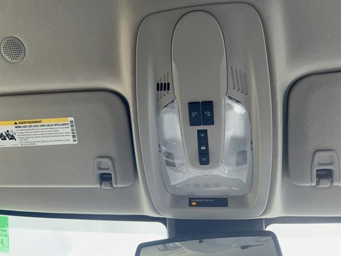 Used 2015 GMC Terrain SLE image 26